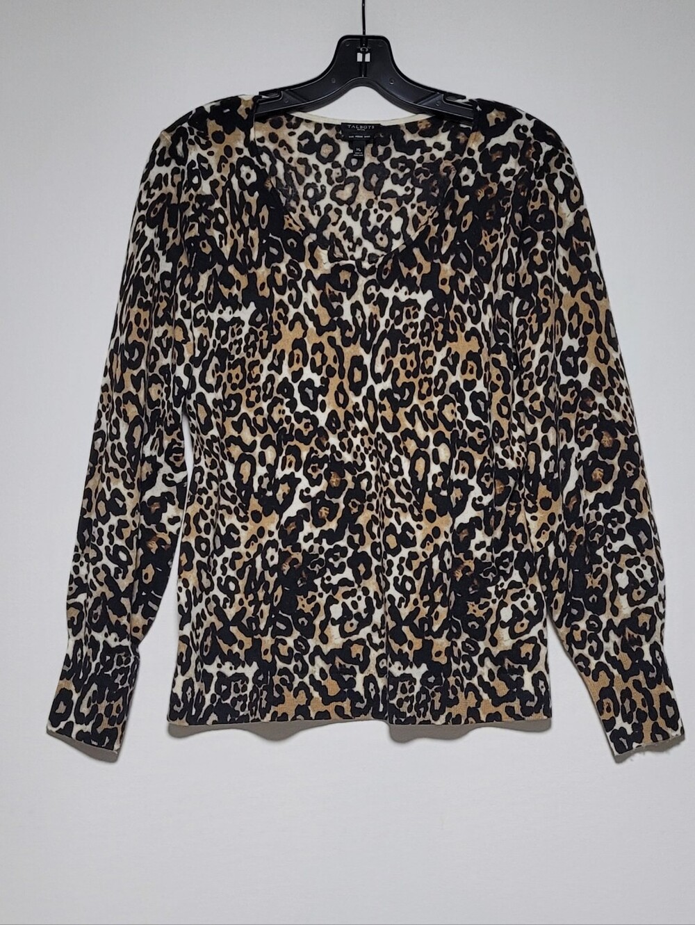 Talbots Offic Chic, Casual, Polished Long Sleeve 100% Merino Wool Sweater